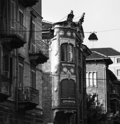 Urbane